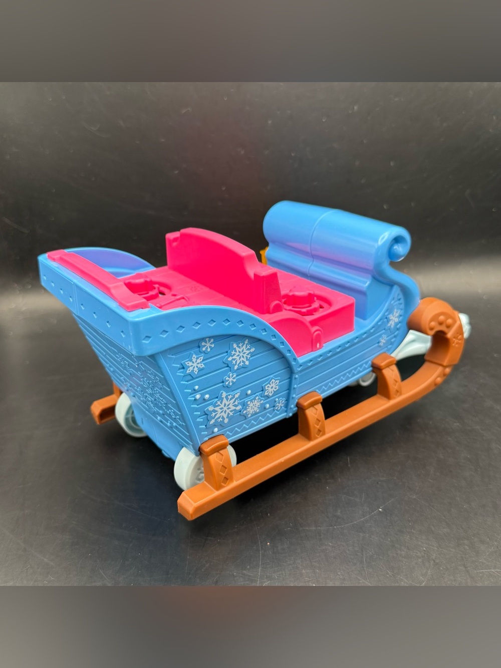 Fisher Price Little People Disney Frozen Kristoff's Light up Sleigh w/4 Figures - Picture 9 of 16